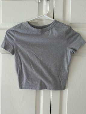 wild fable Heather Gray Short Sleeve Crop Top